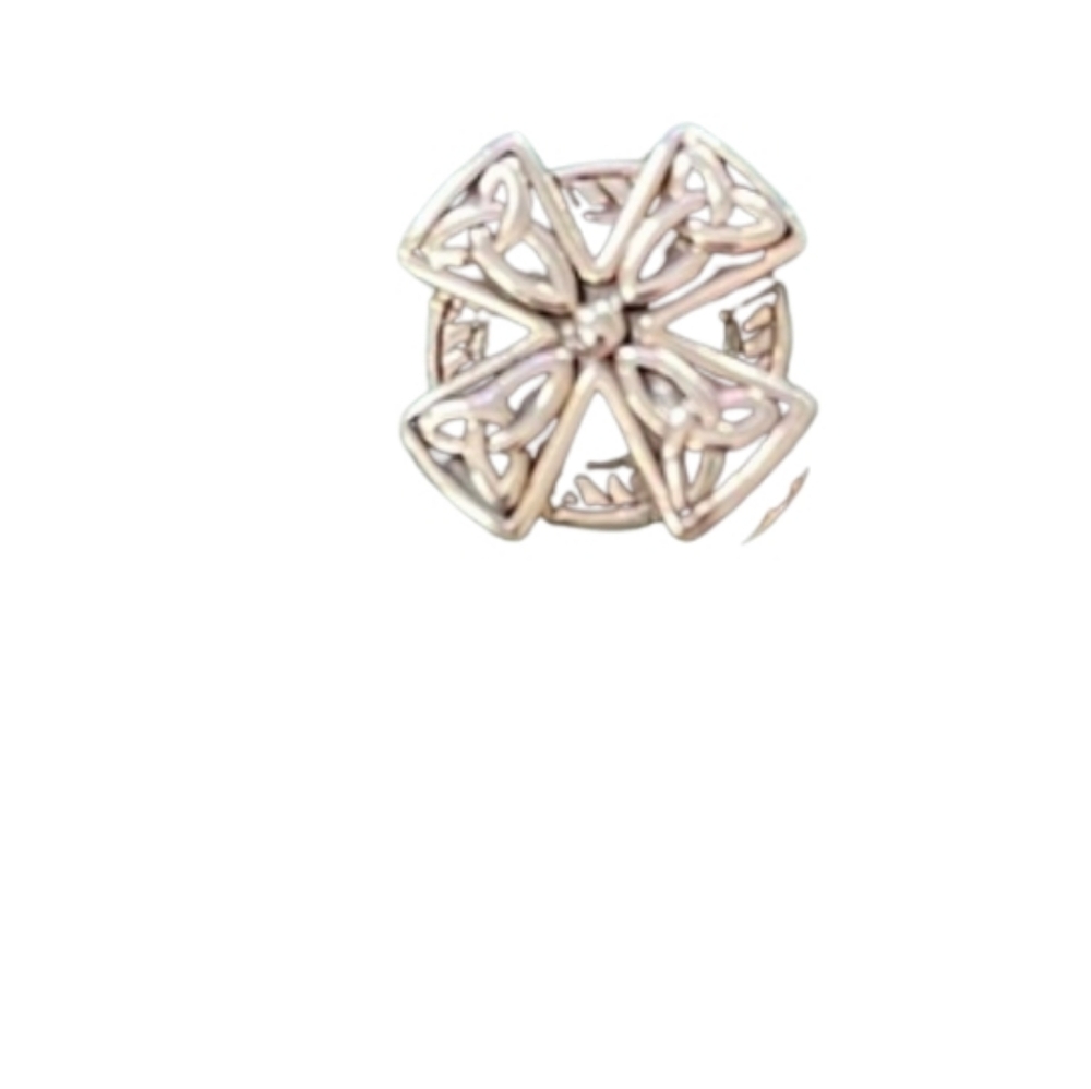 BNWT Celtic charm that fits Pandora